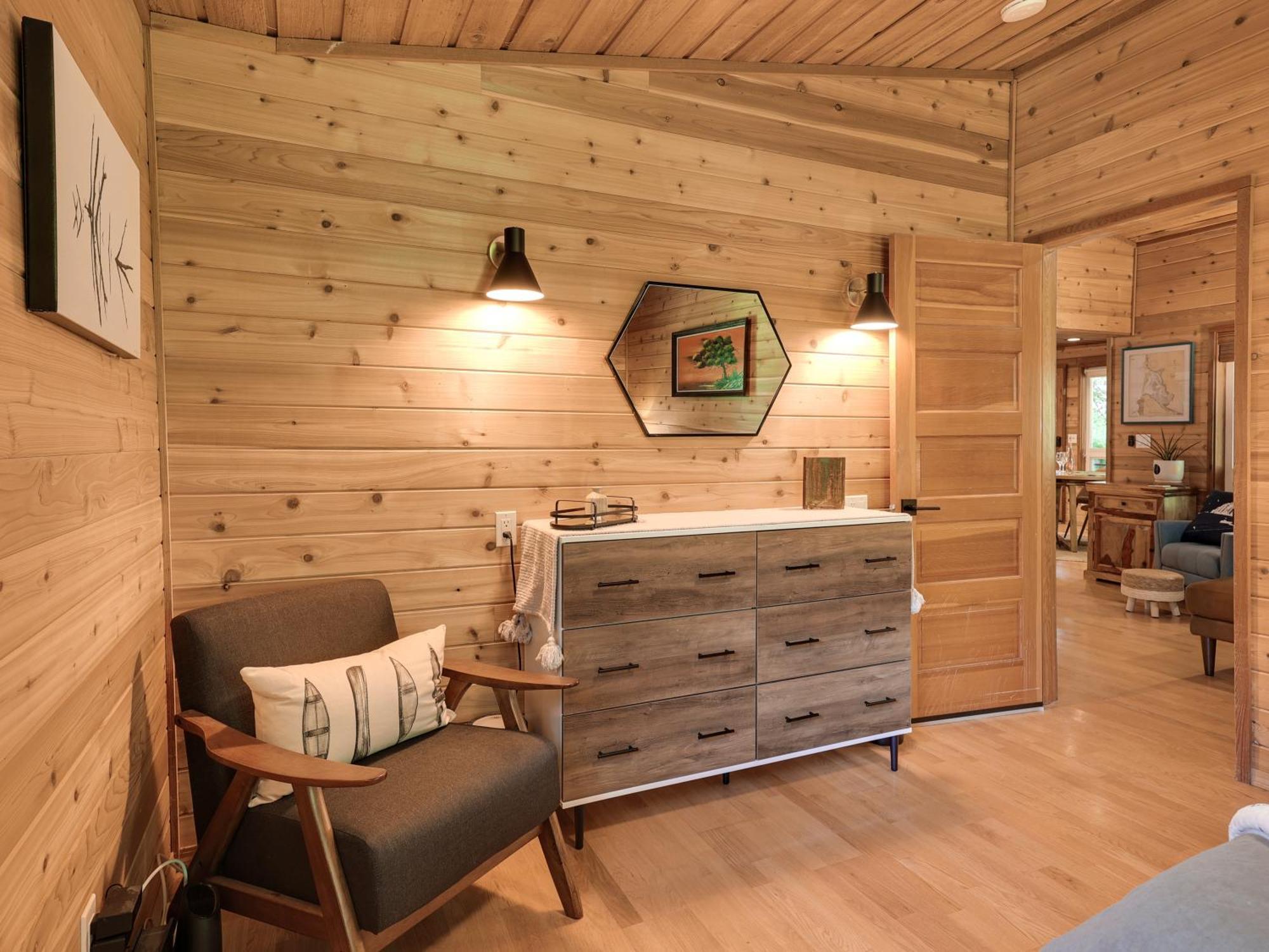 Woods Waves: Luxury Coast Cabin King Beds Pets Tillamook Buitenkant foto