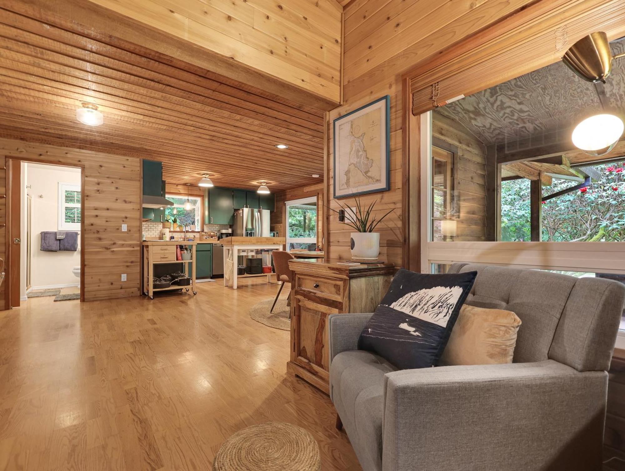 Woods Waves: Luxury Coast Cabin King Beds Pets Tillamook Buitenkant foto
